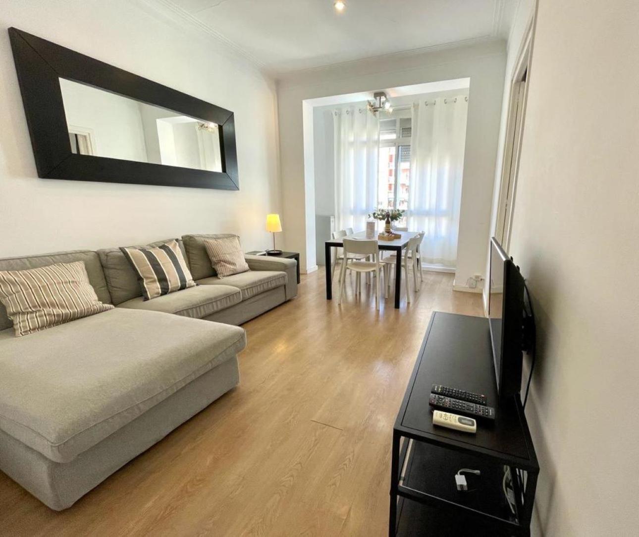 Suites4days Sagrada Familia Apartment Barcelona Exterior foto